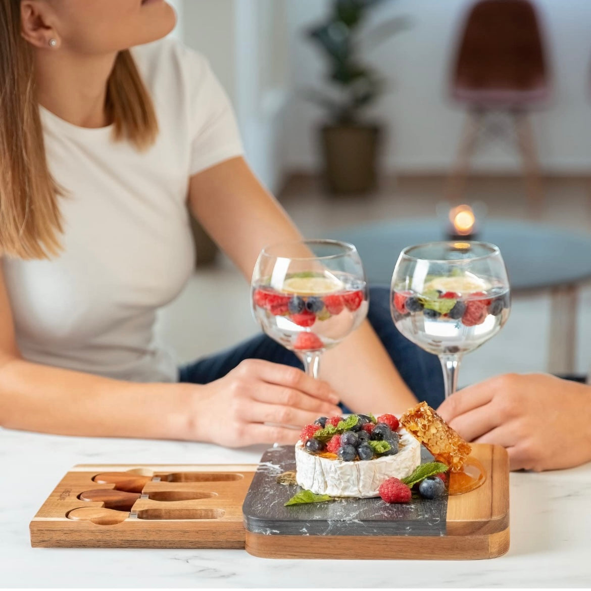 Small Charcuterie Board and Knife Set 