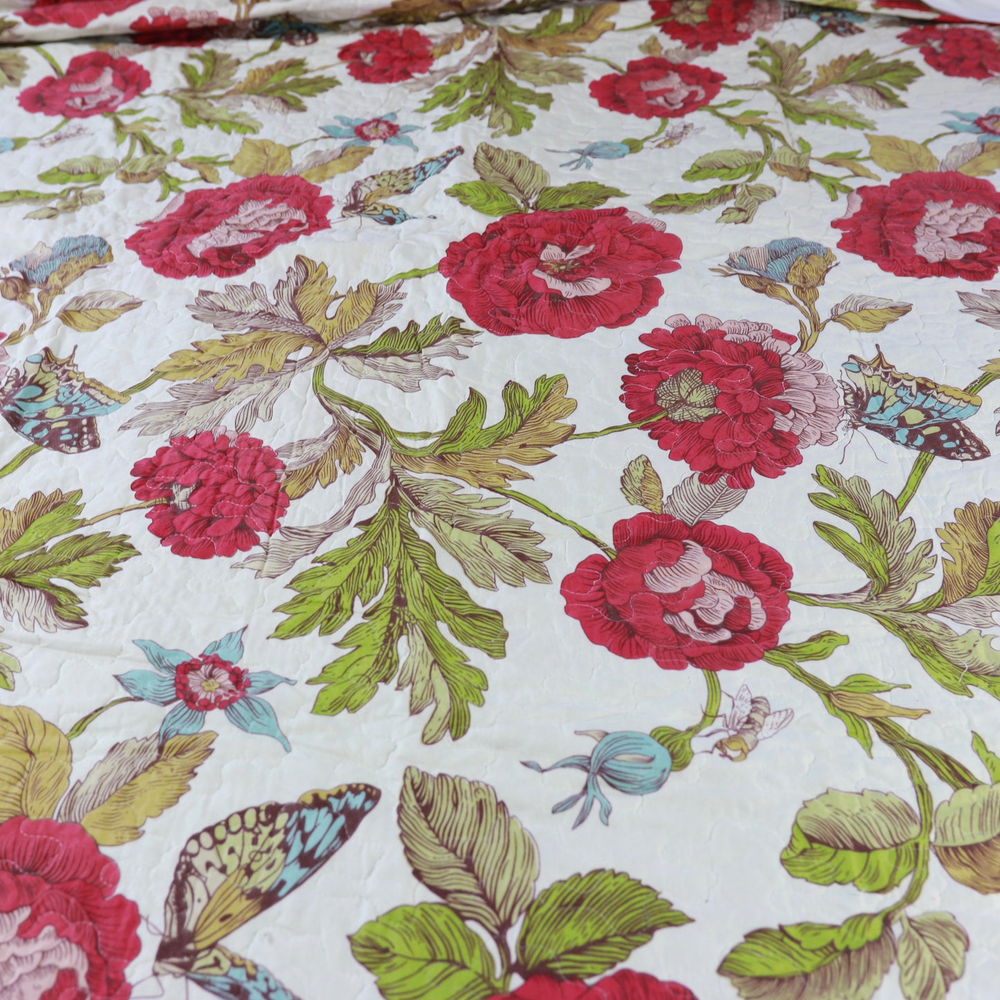 Queen Size Floral 3 Piece Floral 100% Cotton Quilt & Sham Set